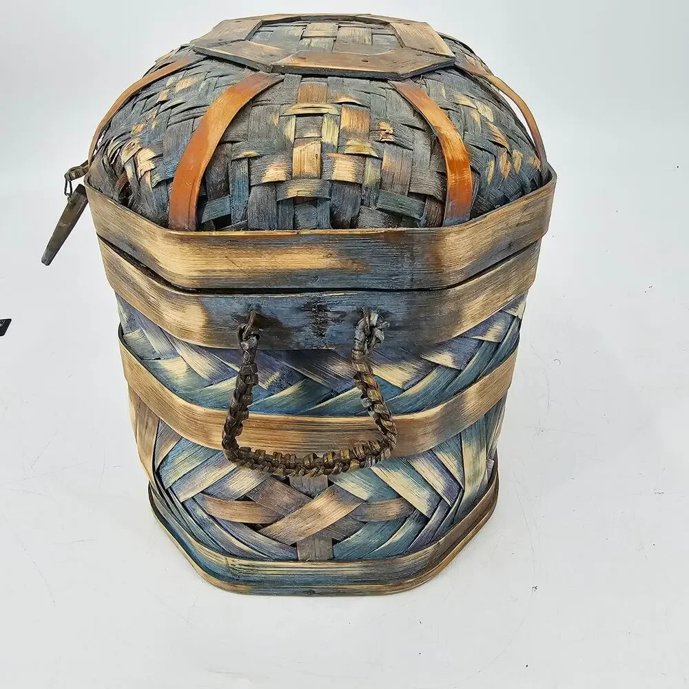 Vintage Asian Woven Bamboo Rattan Basket Storage Box with lid 10